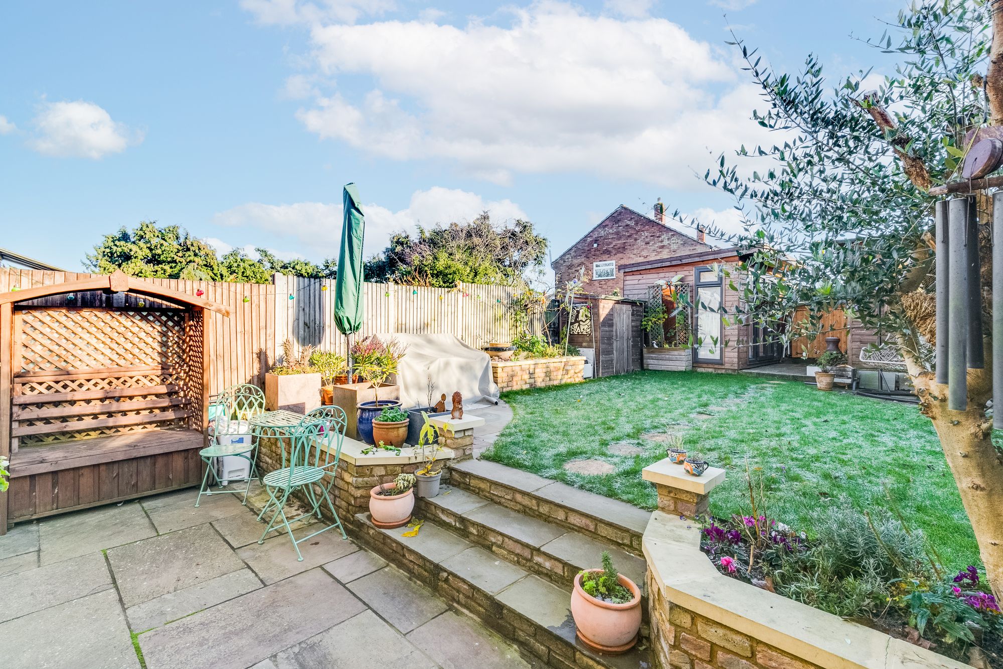 Musley Hill, Ware, SG12 Elliot Heath