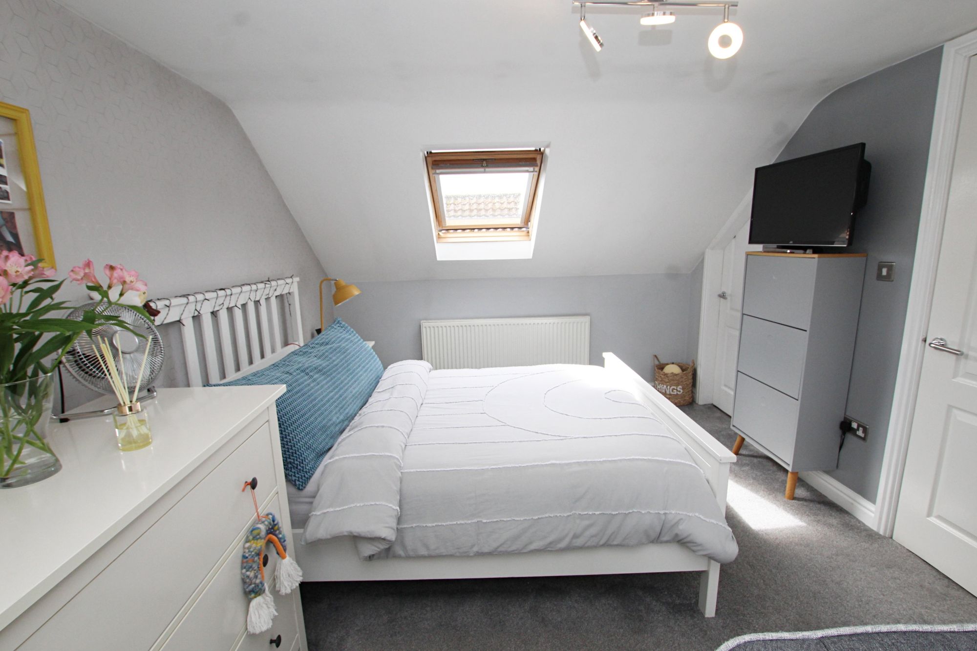 Old Hall Drive, AshtonInMakerfield, WN4 Ashtons Estate Agency