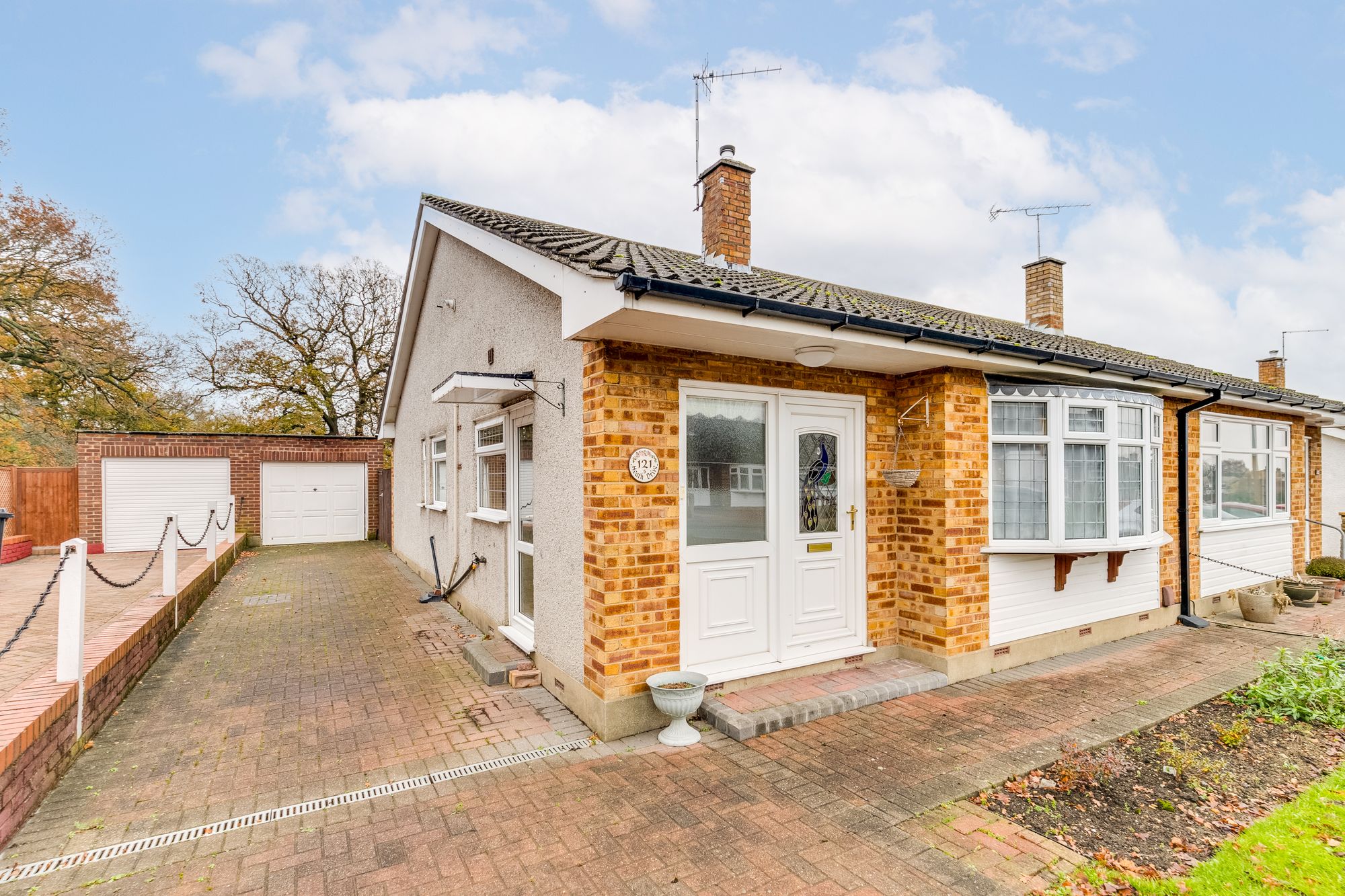 Heath Drive, Ware, SG12 Elliot Heath