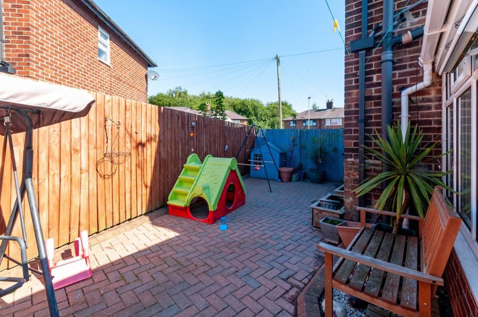 Windermere Avenue, Warrington