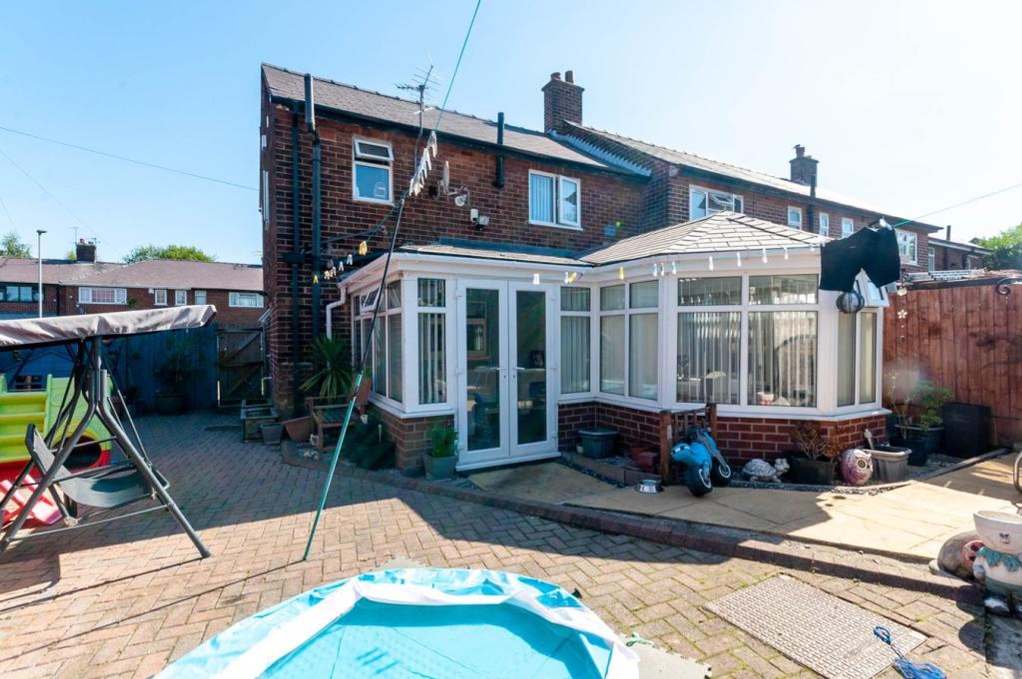 Windermere Avenue, Warrington