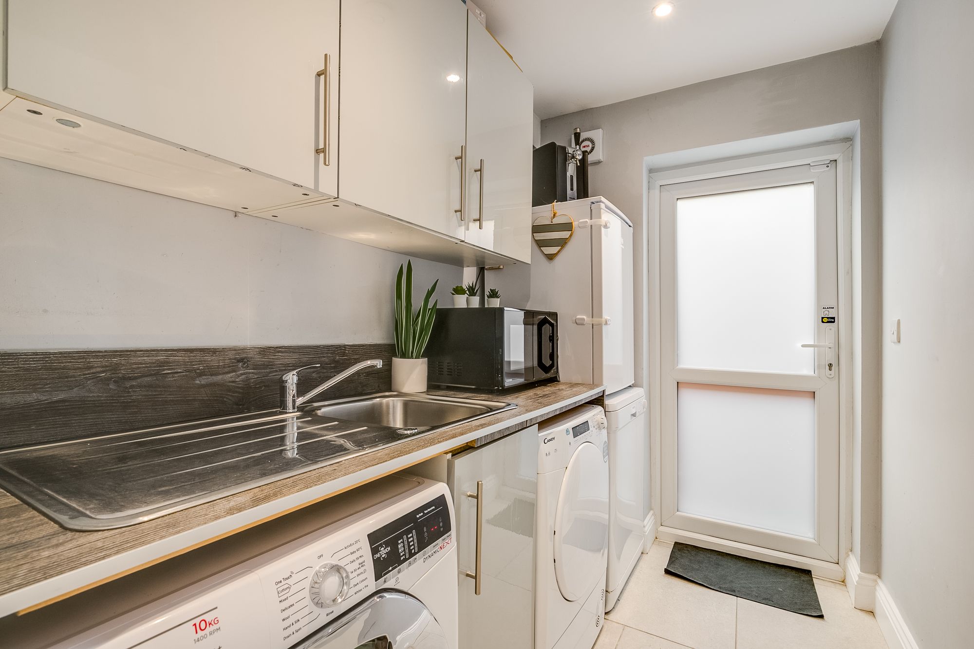 Millfield, Wadesmill, SG12 Elliot Heath