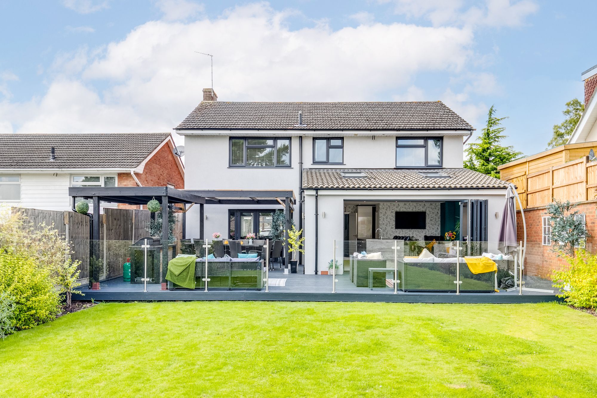 Millfield, Wadesmill, SG12 Elliot Heath