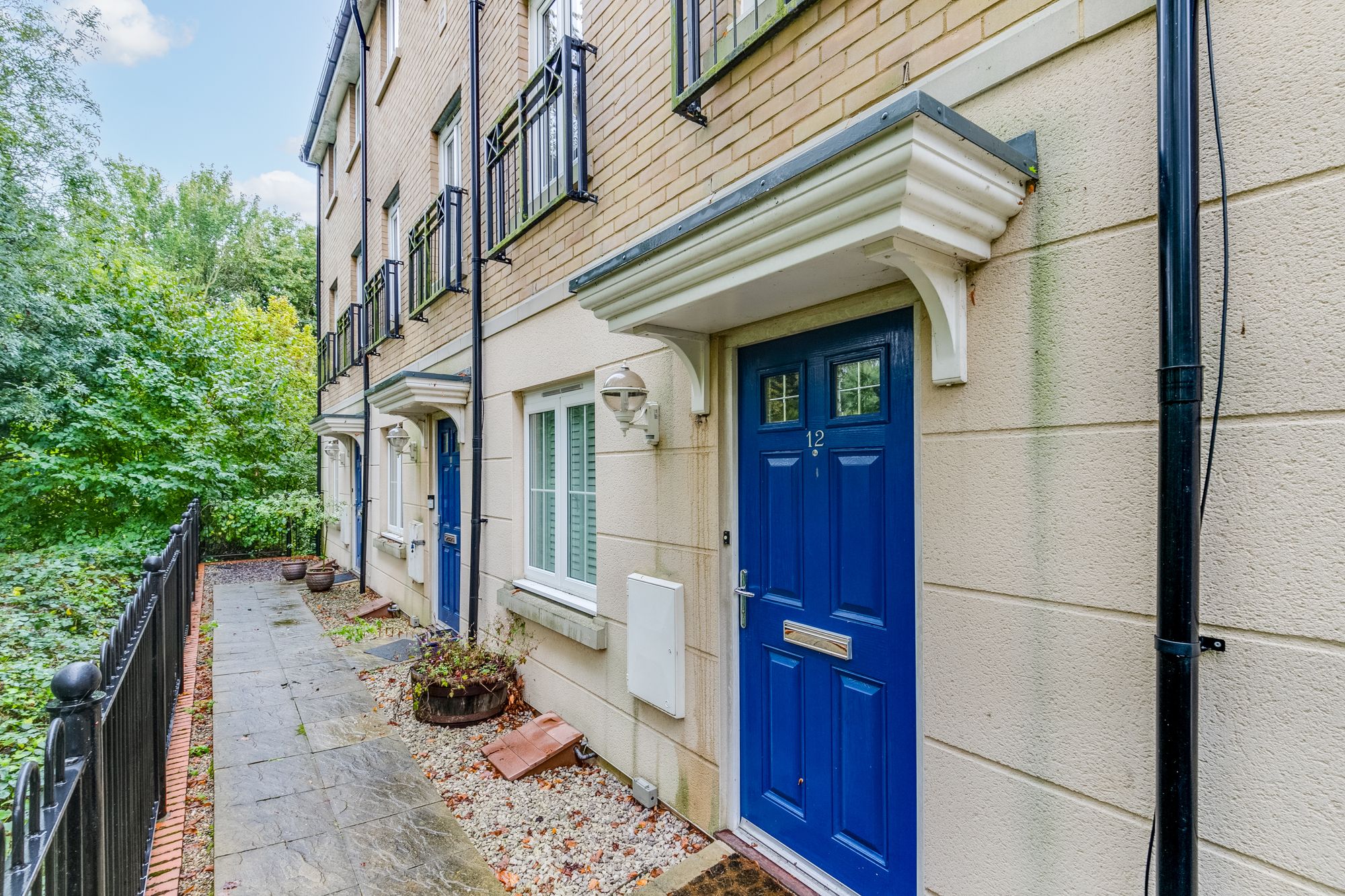 Sanville Gardens, Stanstead Abbotts, SG12 Elliot Heath