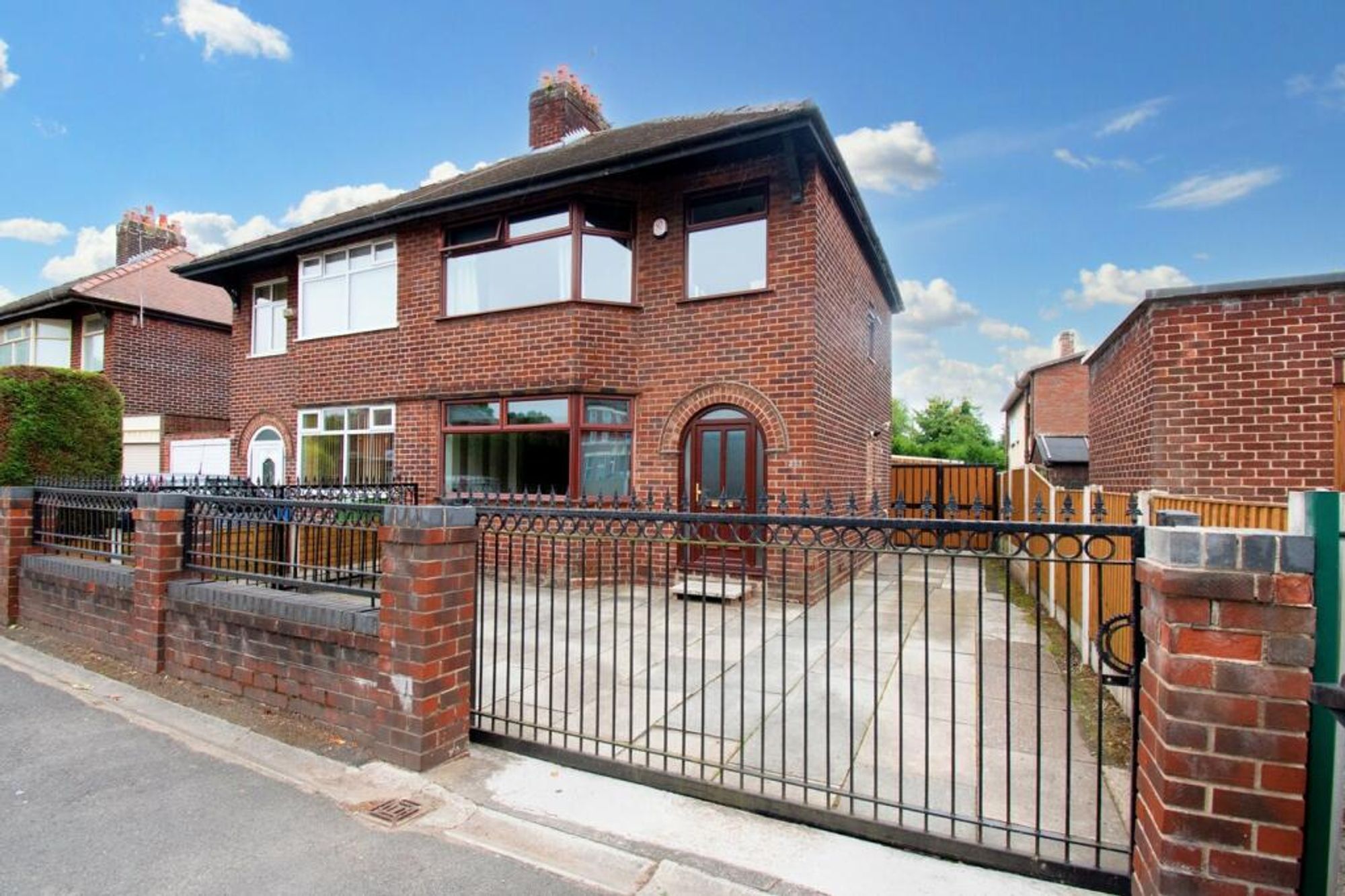 Manchester Road, Warrington