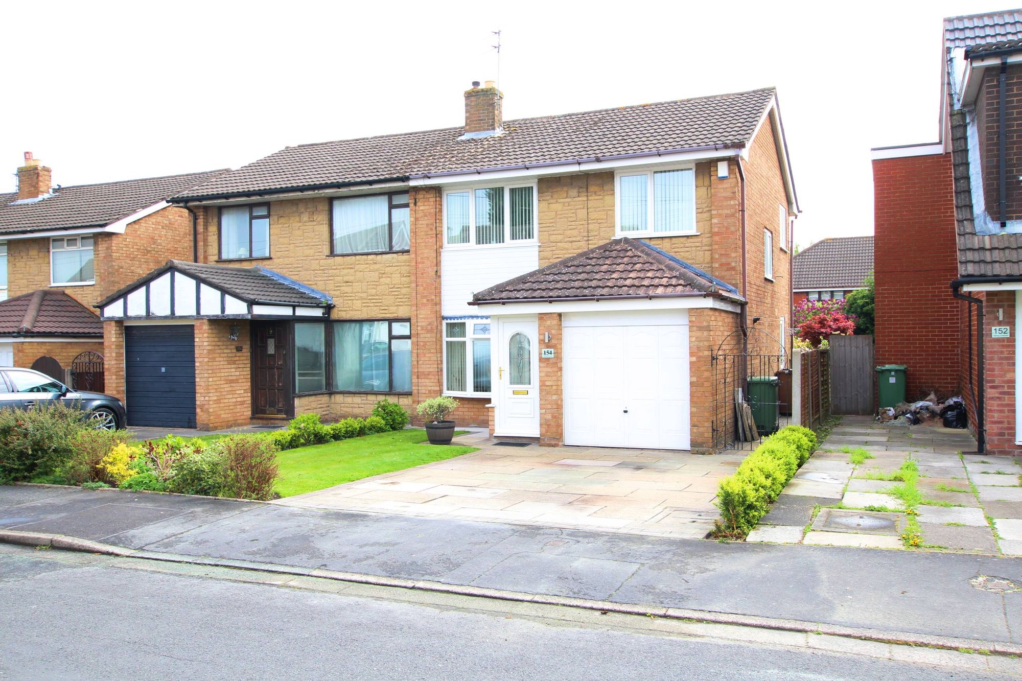 Stirling Crescent, St. Helens, WA9 Ashtons Estate Agency