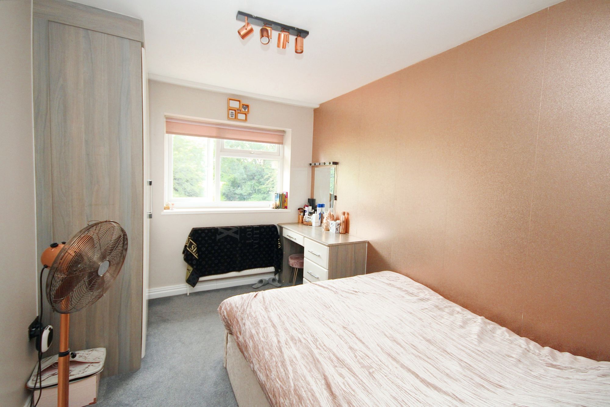 Falconers Green, Warrington